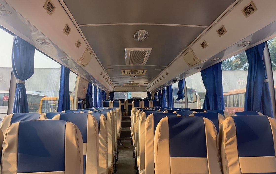 Erschwinglicher Gebraucht-Diesel-Motor, 60 Sitzplätze, Bus für den Transport