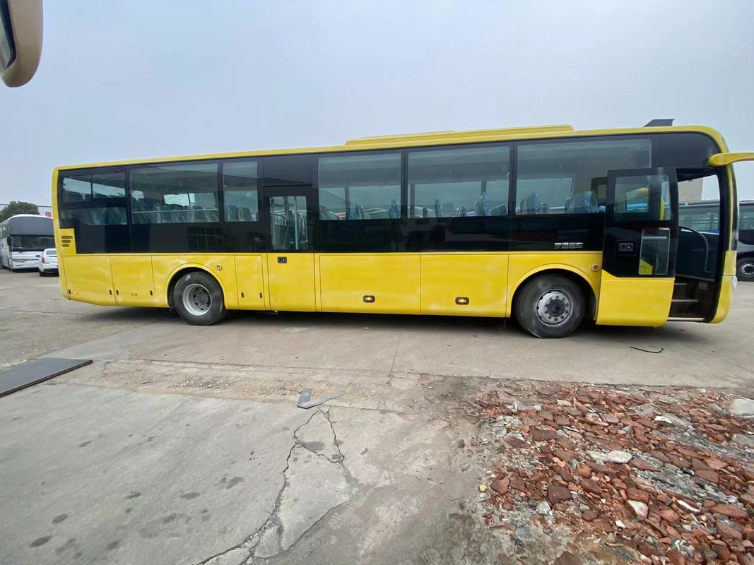 70-Sitzer Diesel-Brennstoff-Passagegerät Bus Gebraucht Youtong Bus mit Luxus-Eigenschaften