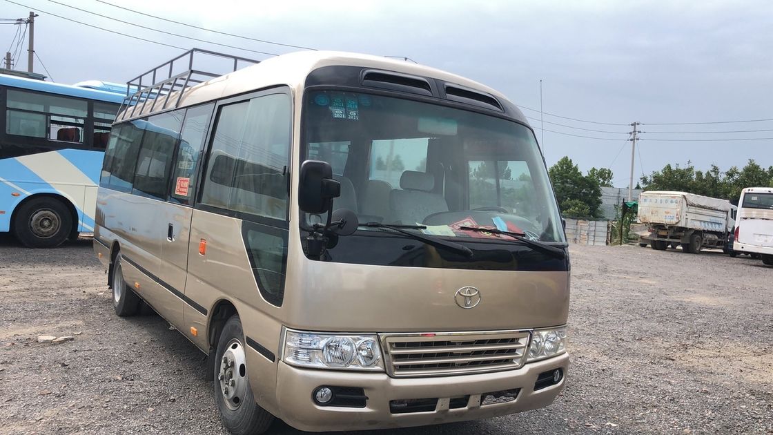 Erschwinglicher 30-Sitzer Dieselbus Luxusbahnbus mit 18000 kg G.V.W.