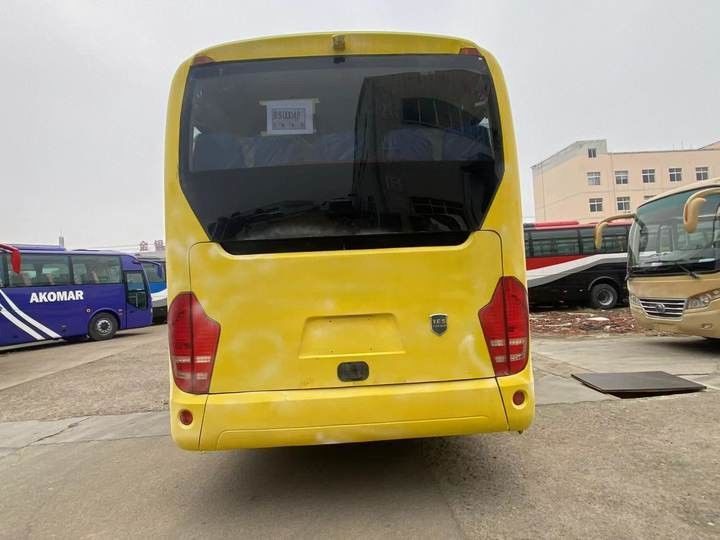 Linksgetriebene Dieselmotor 70 Sitzplätze Gebrauchtbus Euro 3 Optionale Servolenkung