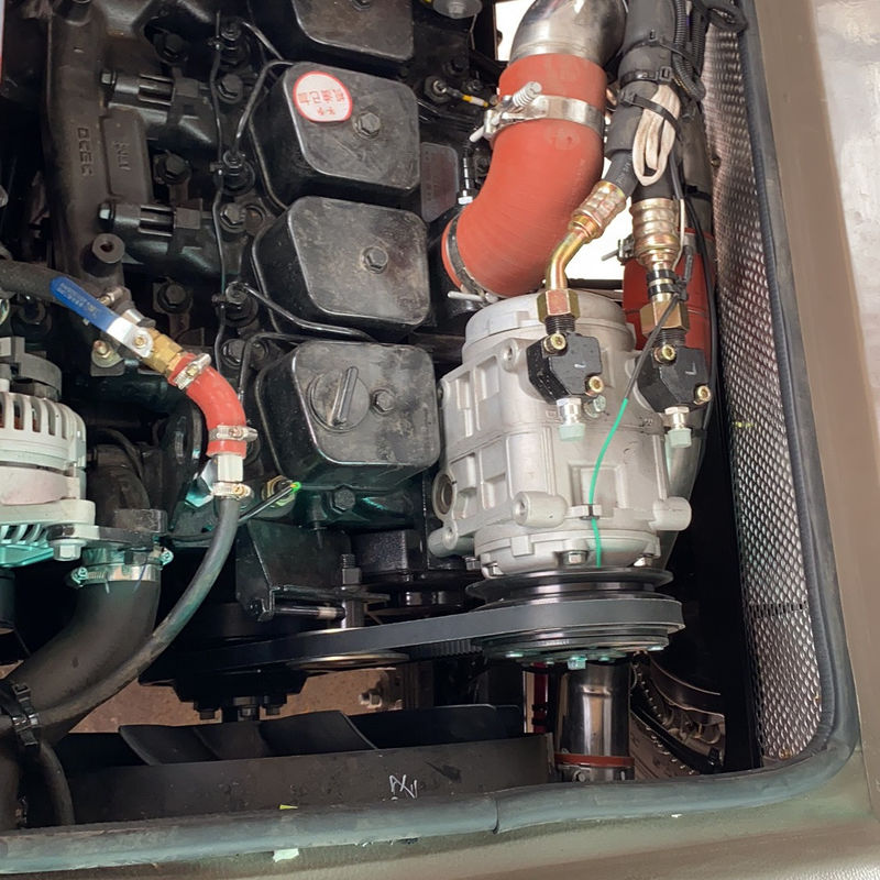 RHD Toyota 30-Sitzer Bus mit Diesel-Typ und 4 6L Motor