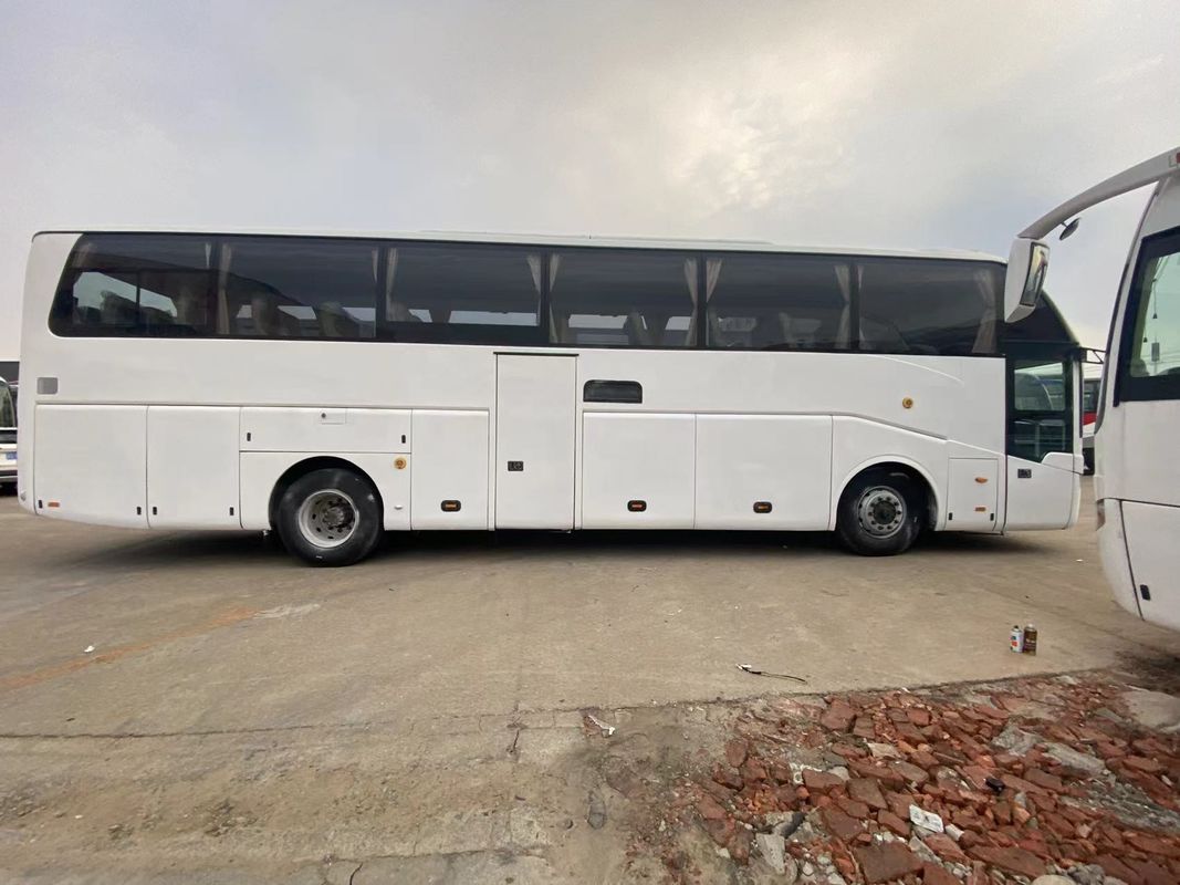 Bester renovierter 60-Sitzer Youtong Bus für B2B Passagier Bus Bus Deisel Luxus Gebraucht