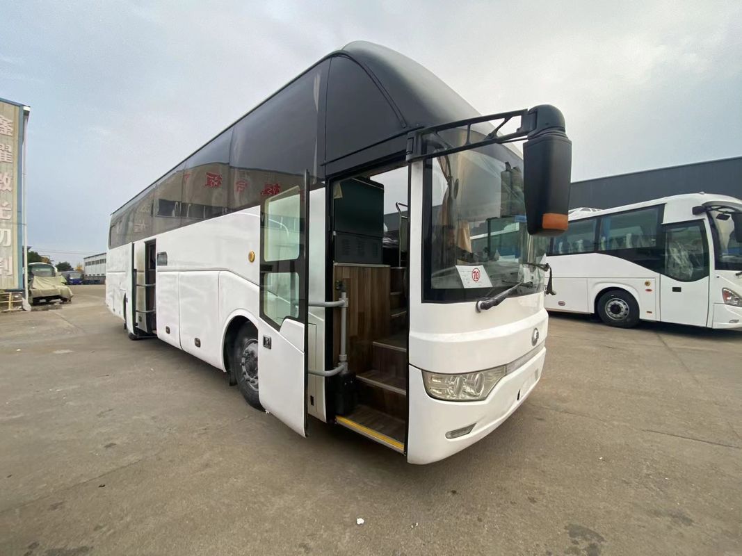 Steuerung 60 Sitzplätze 65 Sitzplätze Diesel-Passagierautobus mit hervorragender Leistung