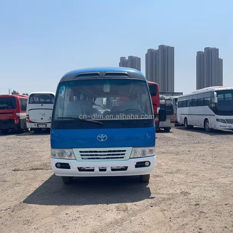 16-30 Sitzplätze Gebrauchtbus Toyota Coaster mit Euro 3-Emissionsstandard in gutem Zustand