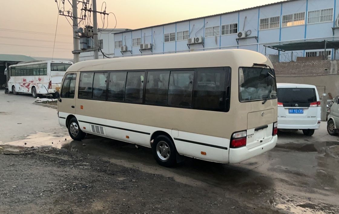 V6 4.0 6GR 2.7L VVT-I-Motor Gebrauchtbahnbus mit 30 Sitzen in ausgezeichnetem Zustand