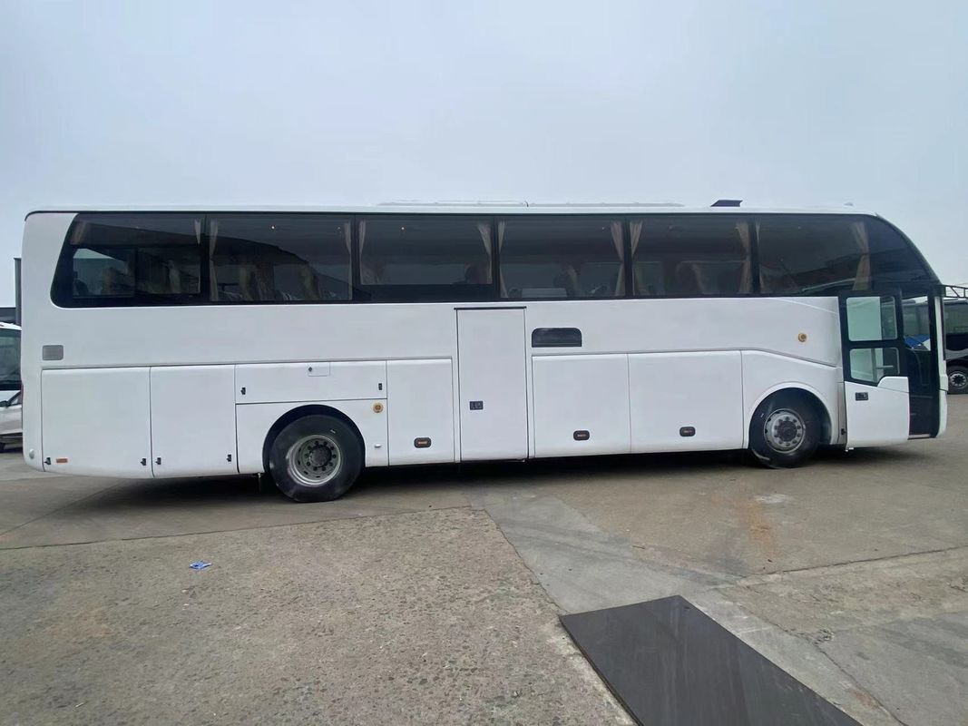 65-Sitzer Youtong Gebrauchtbus Diesel LHD Party Bus Luxus Bus für Fernreisen
