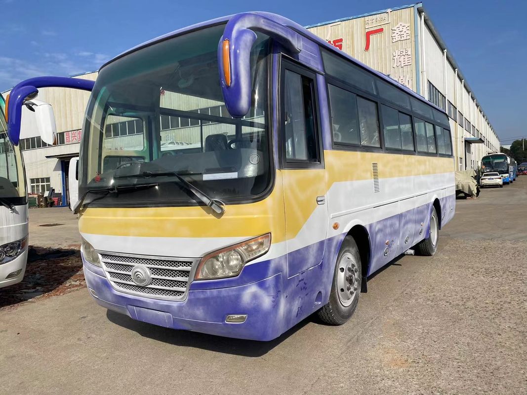 45-Sitzer-Youtong-Tourenbus mit Toilette und Handgetriebe zu guten Preisen