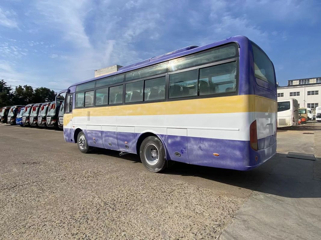 45-Sitzer-Youtong-Tourenbus mit Toilette und Handgetriebe zu guten Preisen