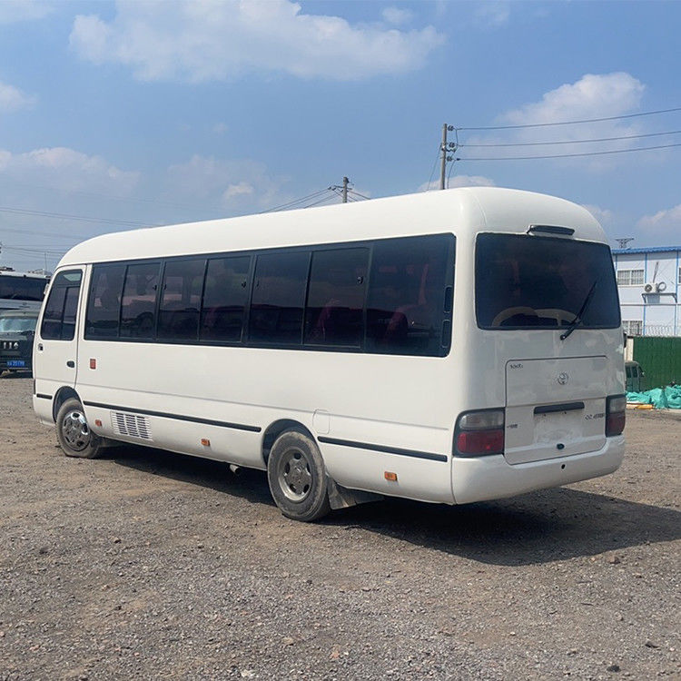 Design 30 Sitz Toyo Ta Coaster Bus mit 4L Motor Kapazität und 113/5200kw Max Leistung
