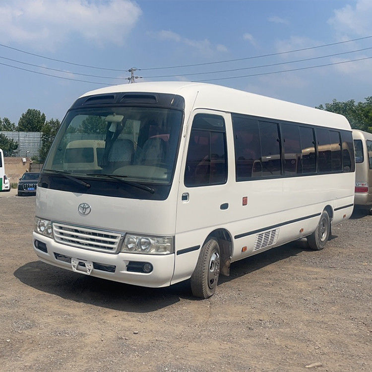 Design 30 Sitz Toyo Ta Coaster Bus mit 4L Motor Kapazität und 113/5200kw Max Leistung