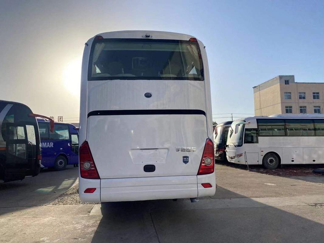 Kundenanforderung 60 Sitzplätze Luxusbusse mit 65 Sitzplätzen Youtong Gebrauchtbus