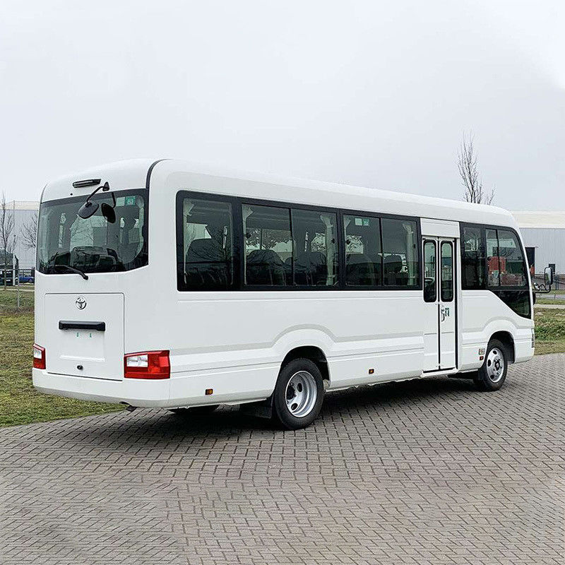 30 Sitzplätze Gebrauchtbus mit Dieselmotor und 2,7 m3 Gepäckraum