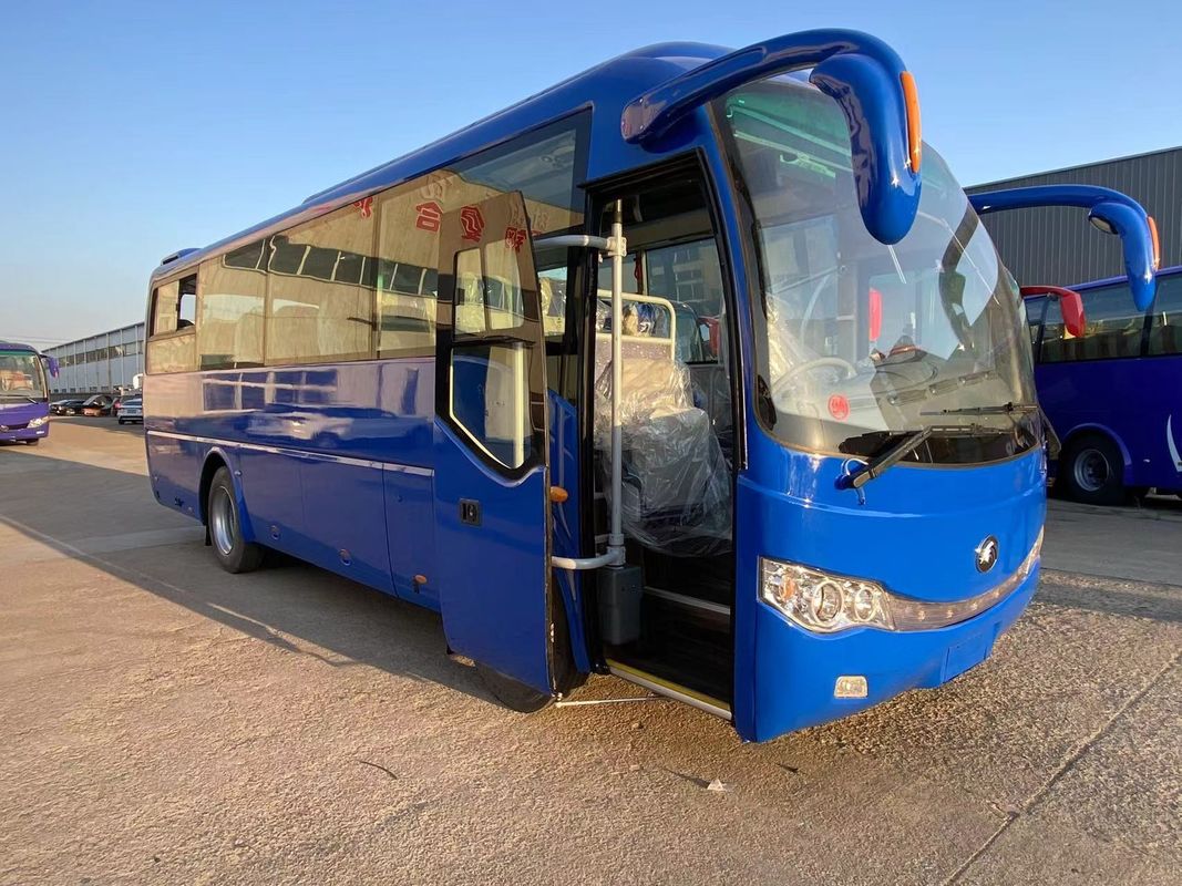 Verkauf von 40 Sitzplätzen Gebrauchtbus mit Emissionsstandard Euro 3 und Motorkapazität 6-8L