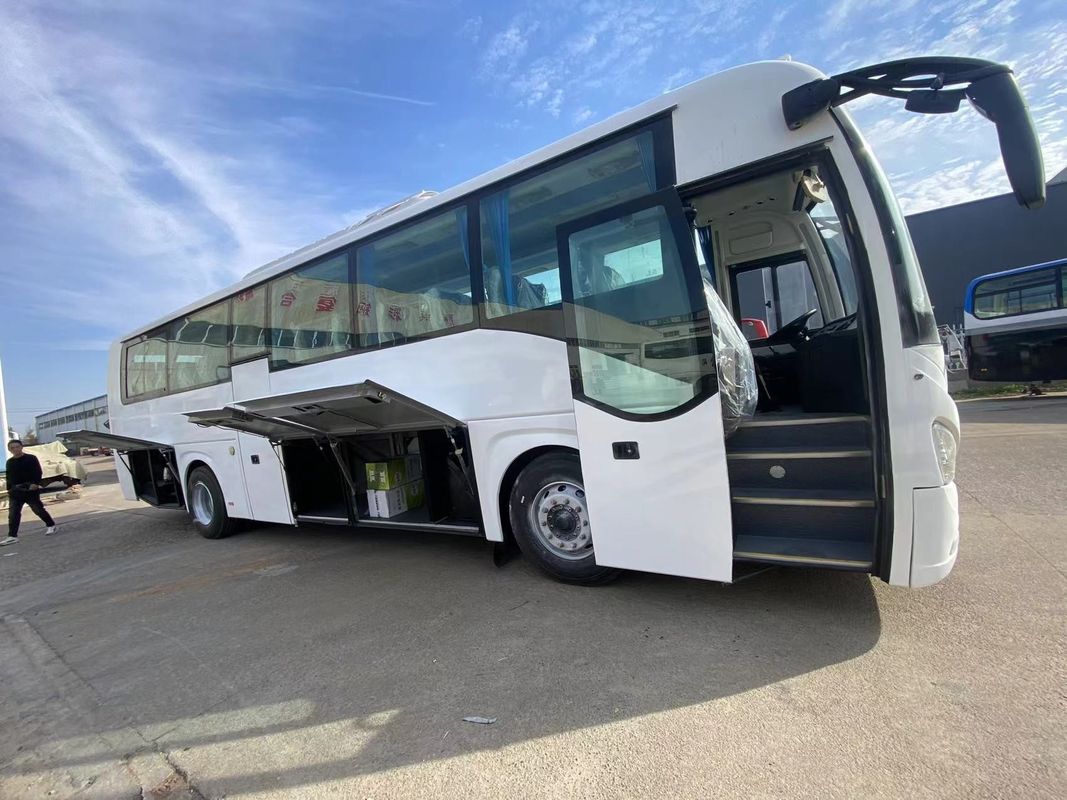 Gebrauchtes Youtong-Bus mit Linksgetriebe und Servolenkung