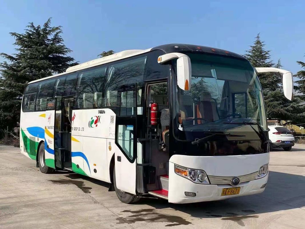 Gebrauchtes Passagierbus 47 Sitzplätze LHD Bus mit Dieselmotor und 8L Kapazität