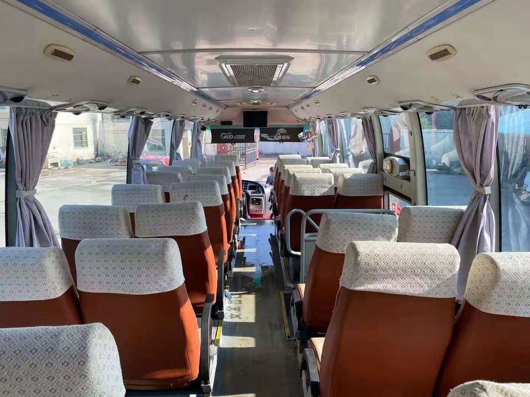 Gebrauchtes Passagierbus 47 Sitzplätze LHD Bus mit Dieselmotor und 8L Kapazität