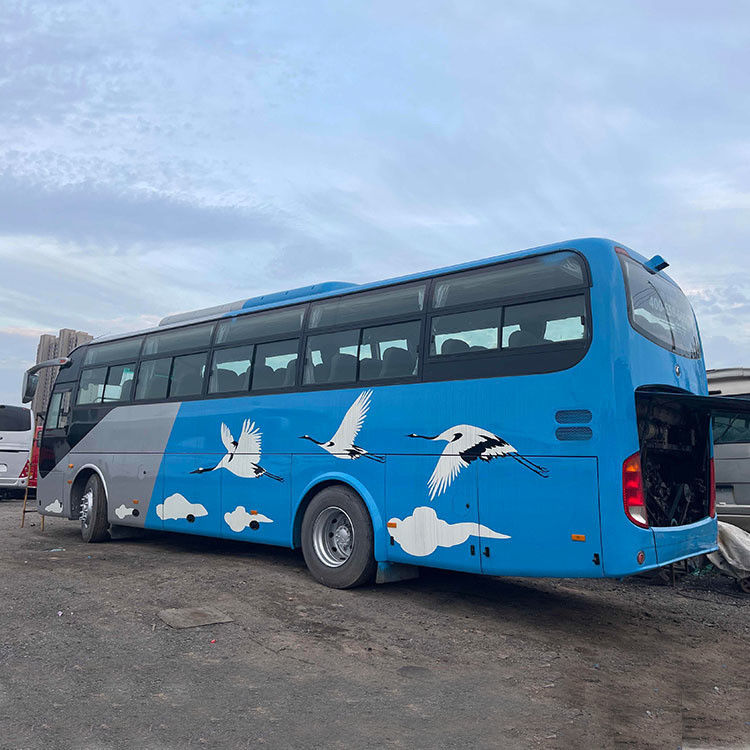 Erschwingliche 6107 47-Sitzer-Busse mit Klimaanlage 32000Kcal/h und 6 8L Motorkapazität