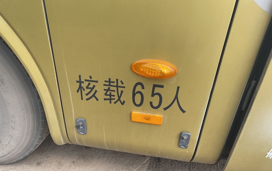 65-Sitzer-Nutzpassagierbus mit Manualgetriebe