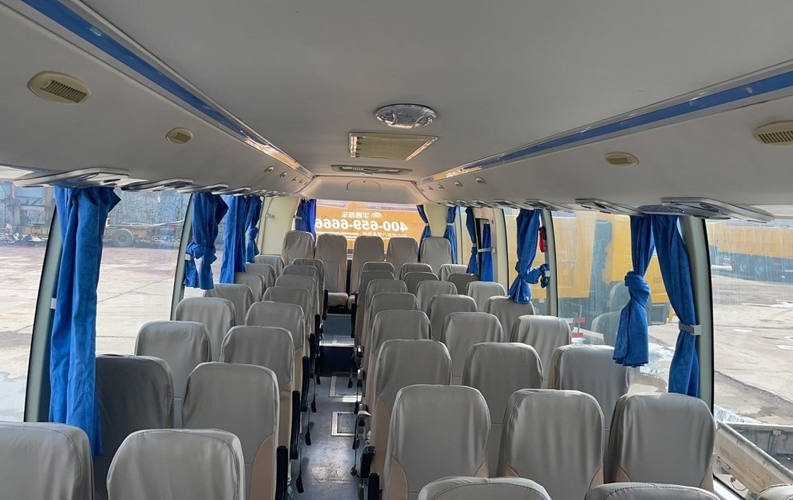 Gebrauchtbusse für den Pendelverkehr 51 Sitzplätze Gebrauchtbus Bus Fine Linksfahrer Verkauf