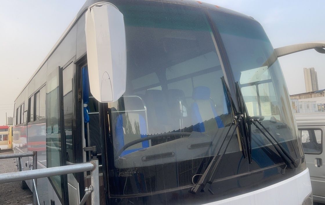 65-67 Sitzplätze LHD-Nutzbusbus mit Handgetriebe und Euro 4-Emissionsstandard