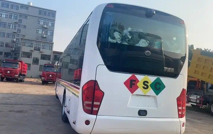 50 Sitzplätze Handbuch Youtong Bus in Südafrika Gebrauchtbus Luxuswagen in gutem Zustand