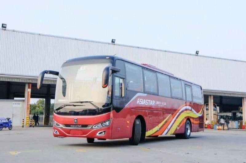 Design 72-Sitzer Diesel LHD Bus Bus öffentlicher Bus Stil für Stadtbusse Luxusbusse