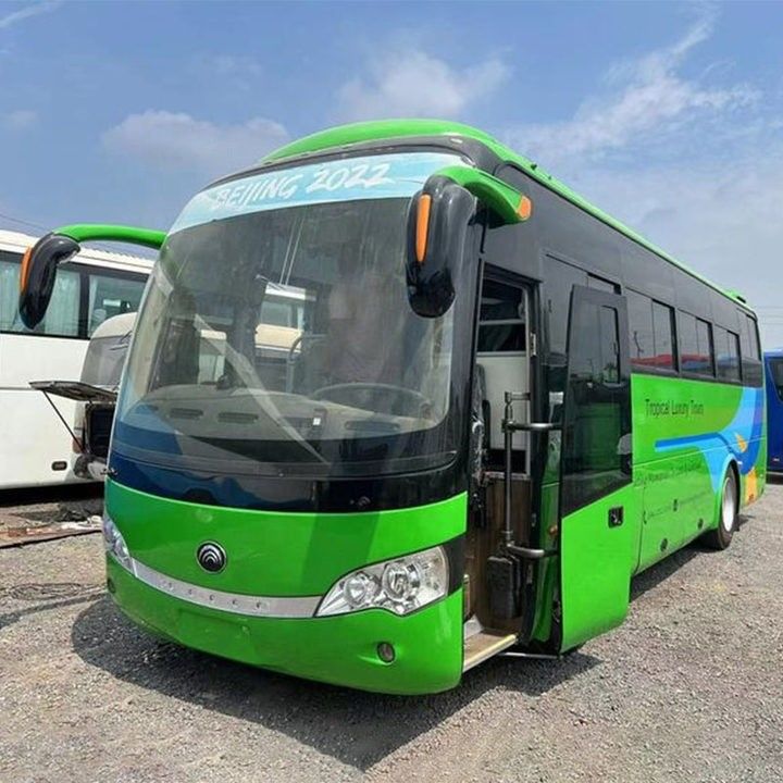 Erneuerter 47-Sitzer Diesel-Luxusbus mit RHD und Motormodell YC6J245-30
