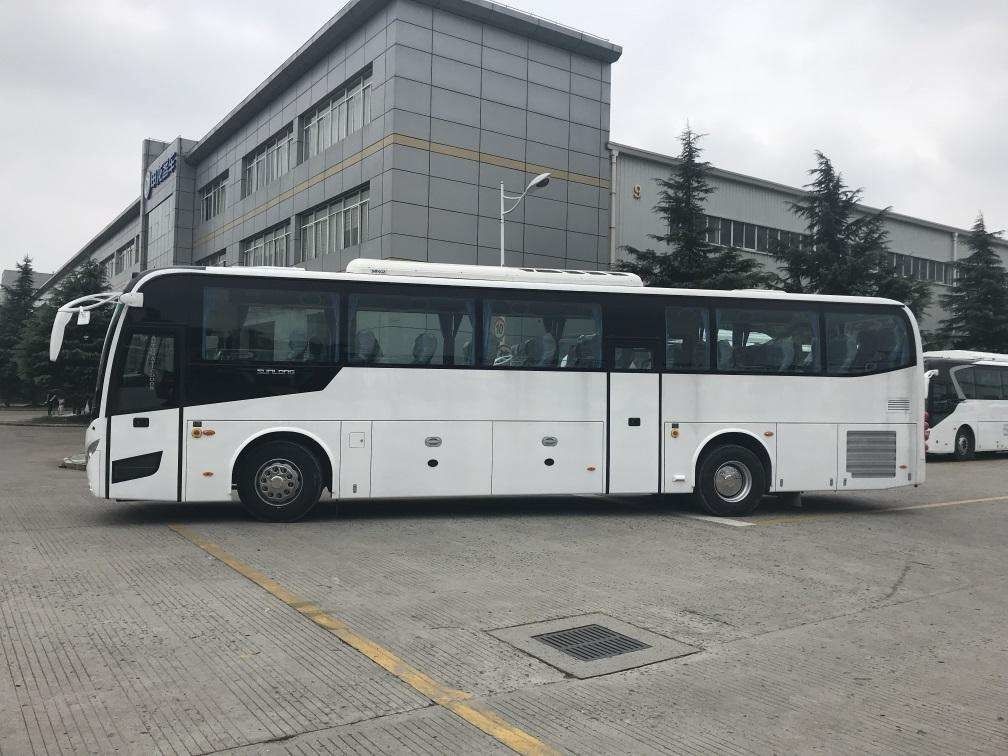 12000*2550*3830mm Euro 3 Rechtslenkung Bus Luxusbusse Gebrauchtwagen Busdesign