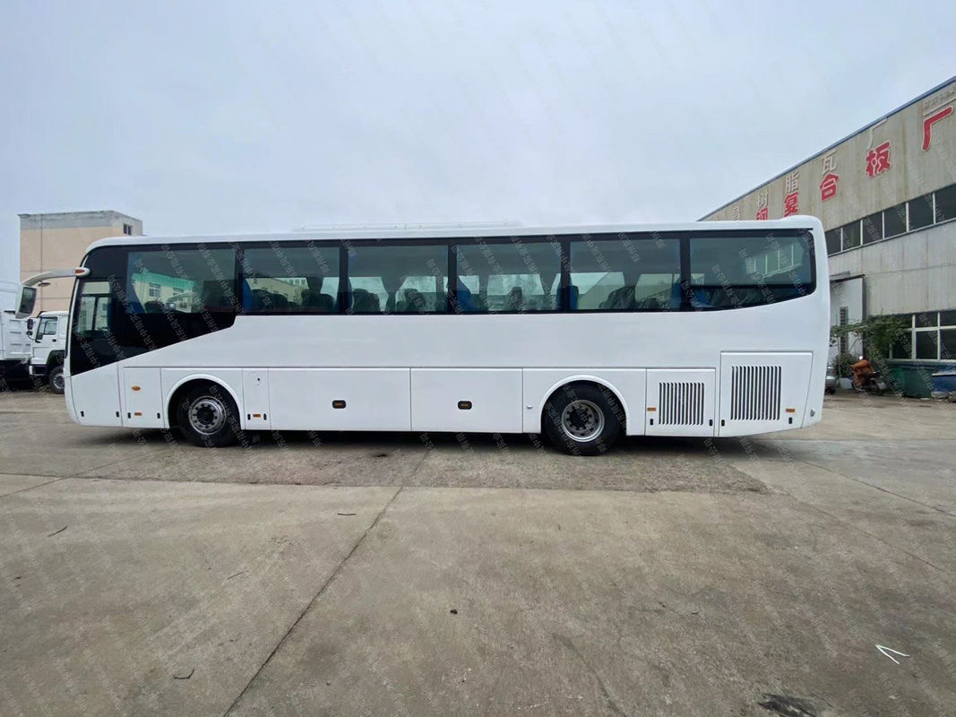 Nette Busse Luxusbusse Gebrauchtbus mit Diesel-Brennstoff und im Passagierbus 50 Plätze