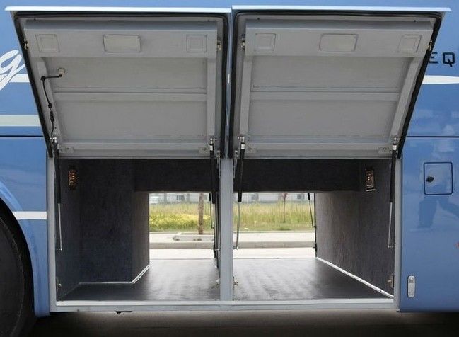Gebrauchtes 12-Meter-Dieselbus mit 60 Sitzplätzen und Euro 3-Emissionsstandard in gutem Zustand