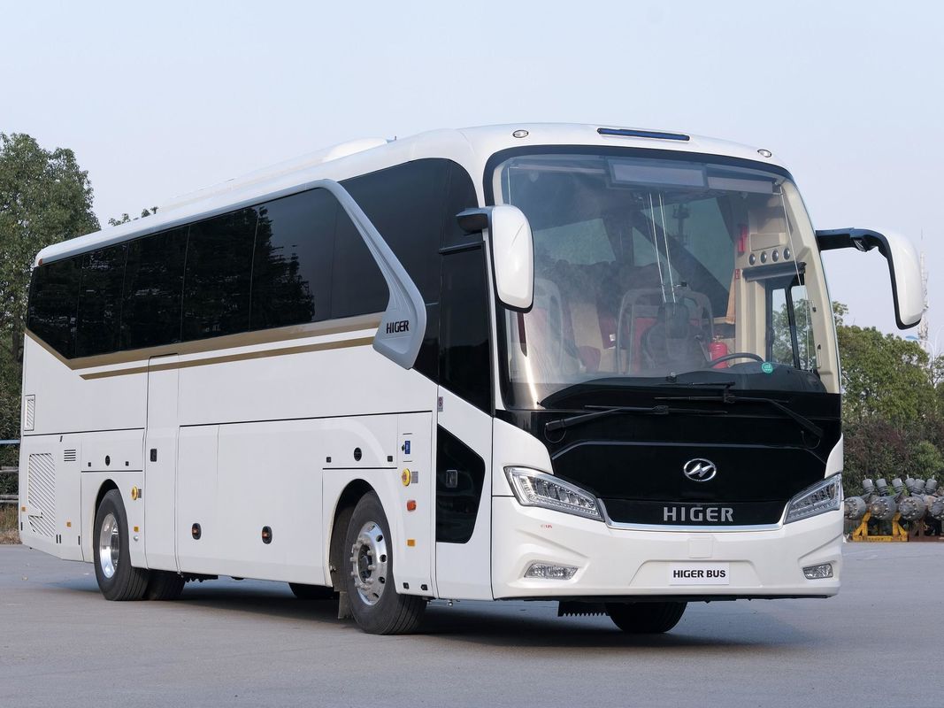 Links Fahren 12m 50 Sitzplätze Yuchai Motor Handgetriebe Passagierbus Bus