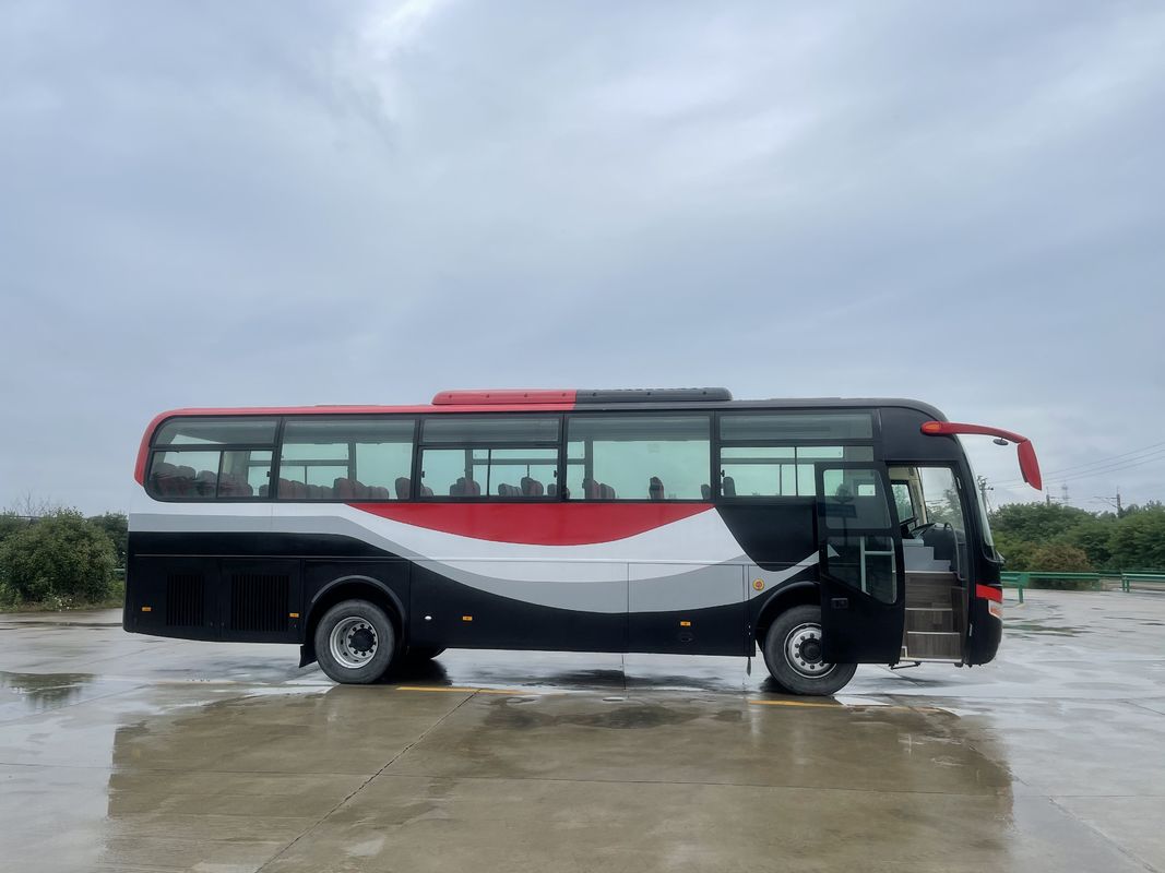 Gebrauchtes Stadtpassagierbus LHD Gebrauchtbus Bus in gutem Zustand mit Radstütze 3300