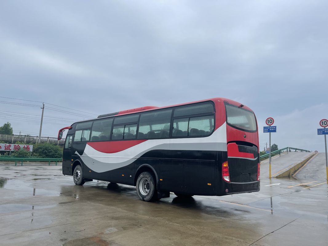 Gebrauchtes Stadtpassagierbus LHD Gebrauchtbus Bus in gutem Zustand mit Radstütze 3300