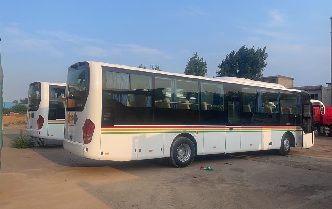 YC6S330-30 Motormodell 55 Sitzplätze Gebrauchtes Doppeldecker Bus mit ABS Ausstattung in B2B