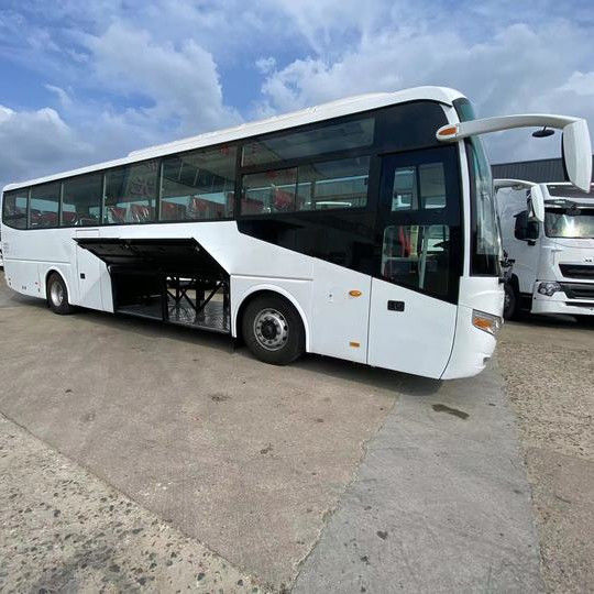 65 Sitzplätze Passagierbus Gebrauchtbus Bus Bus in gutem Zustand und Motorkapazität 6 8L