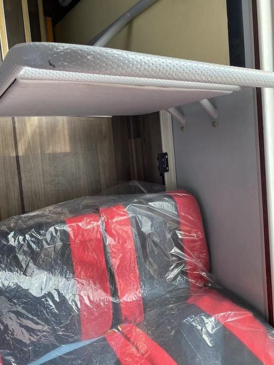 65 Sitzplätze Passagierbus Gebrauchtbus Bus Bus in gutem Zustand und Motorkapazität 6 8L