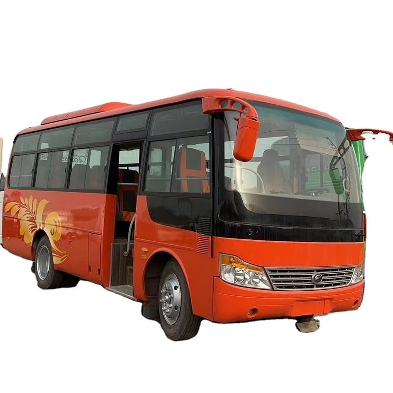Gebrauchtes Youtong City Passagierbus mit 3300 mm Radstütze und 90 L Kraftstoffbehälter