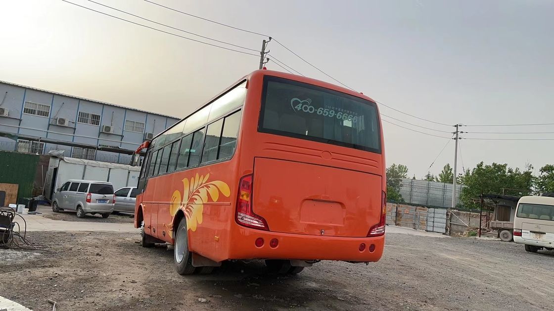 Gebrauchtes Youtong City Passagierbus mit 3300 mm Radstütze und 90 L Kraftstoffbehälter