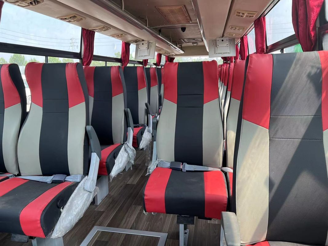 Verwertete Rechteckbusse mit 6-8L-Motor in 12000*2500*3955mm
