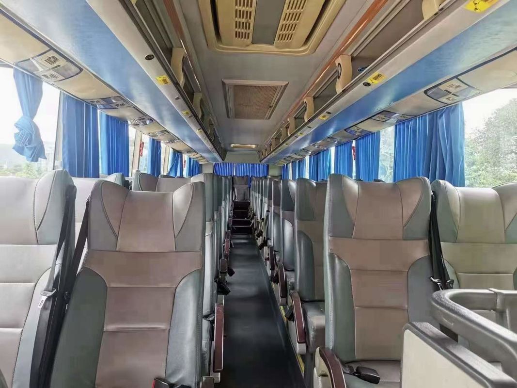 Langlebiger Gebrauchtbus für Touristen mit 50 Sitzplätzen