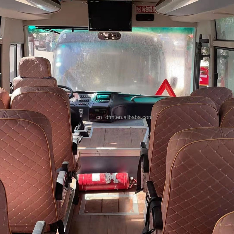 40 45-Sitzer Busse mit Toiletten in gutem Zustand und Euro 3-Emissionsstandard