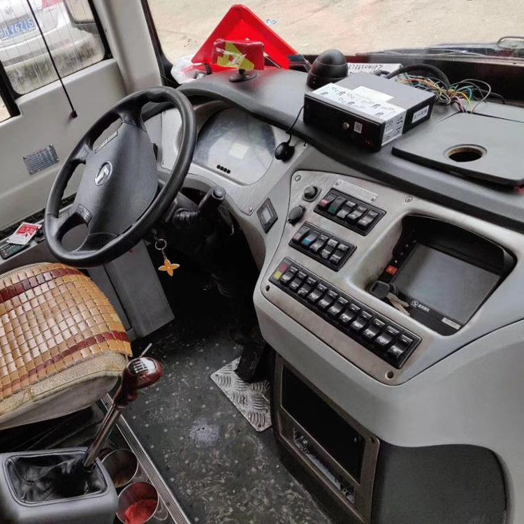 Gebrauchte Busse und Reisebusse 50-60 Sitzplätze King Long Bus Coach, um Kundenanforderungen zu erfüllen