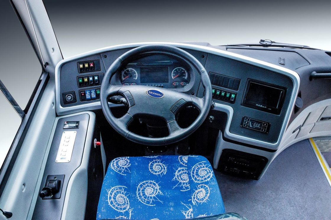 Gebrauchte Busse mit 180 PS 42-Sitzer-Coach mit YC6J245-20-Motor und LHD/RHD-Antrieb