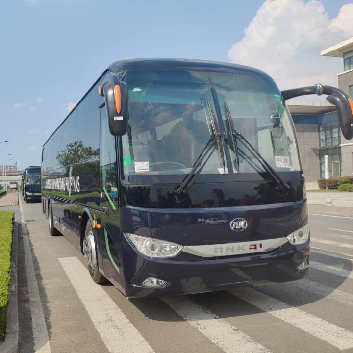 5.5T Vorderachse Diesel Gebraucht 50 Sitzplätze Luxus Bus Passagier Gebraucht Bus Bus