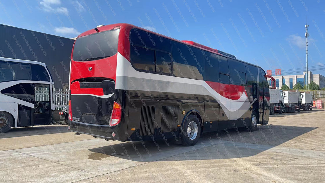 Erneuerter Youtong 49-Sitzer Dieselmotor Bus für gebrauchte G.V.W. 16000kg
