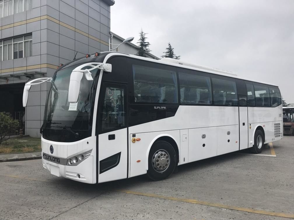 12000*2550*3830mm Gebrauchtbus Luxus-RHD-Bus mit 39 Sitzplätzen und 2200 Rpm Nenngeschwindigkeit