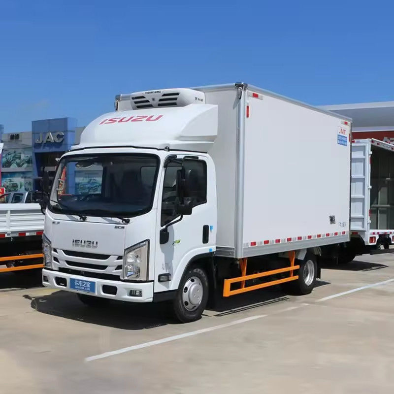3360mm Radstand Isuzu 10 Tonnen Box Kühlfahrzeug für Gemüse und Fleisch Transport