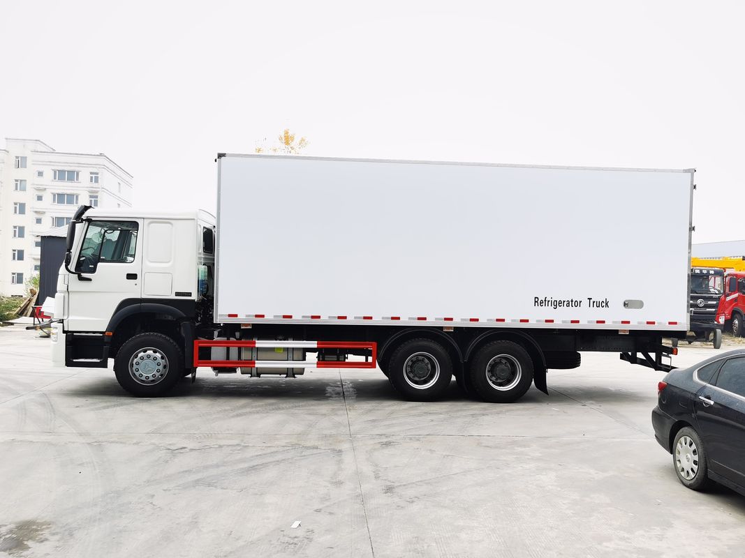 Minus 18 bis 20 Grad Temperaturbereich Sinotruk HOWO 6x4 Kühlwagen