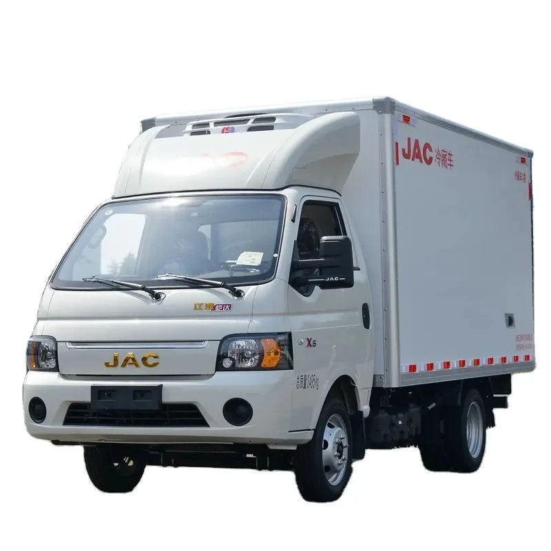 130 PS JAC Kühlfahrzeug für den Transport 4x2 GVW≤5T Dieselkraftstoff Kühlung