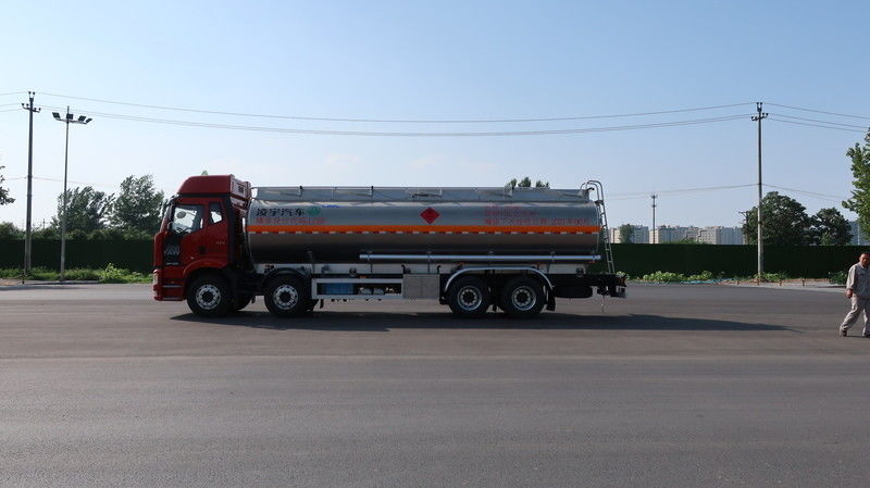 CIMC LINYU FAW 8*4 31 Kub Aluminiumlegierung Diesel Tankwagen Benzin Treibstoff Transportwagen